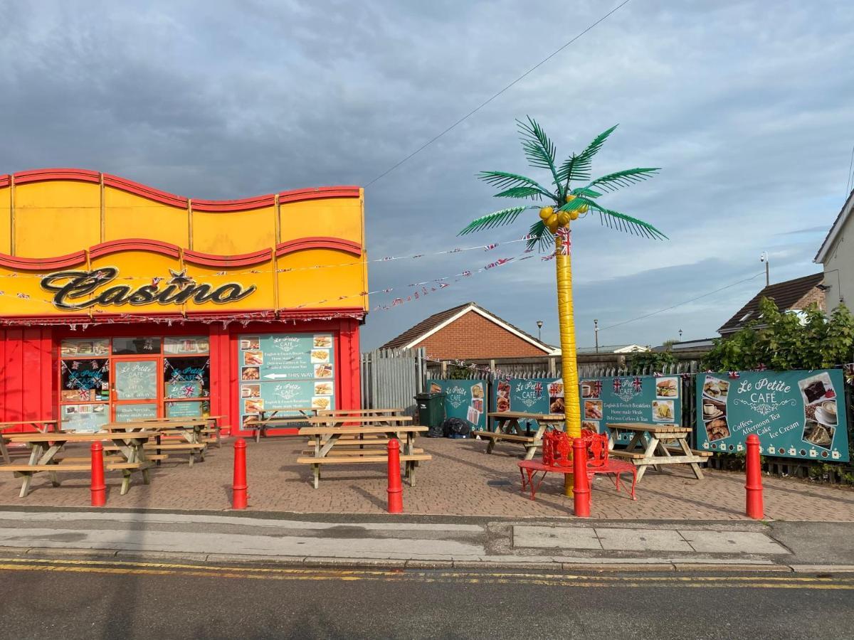 Palm Grove 132 - Pet Friendly, Wifi, Central Heating, Close To Shops And Beach - Meadow Lakes Caravan & Lodge Hire Chapel St. Leonards Extérieur photo